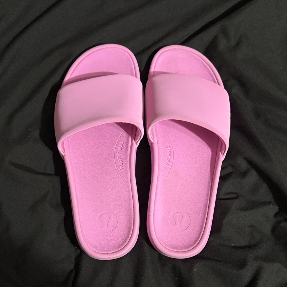 lululemon athletica Women's Vibrant Pink Slide Sandals
